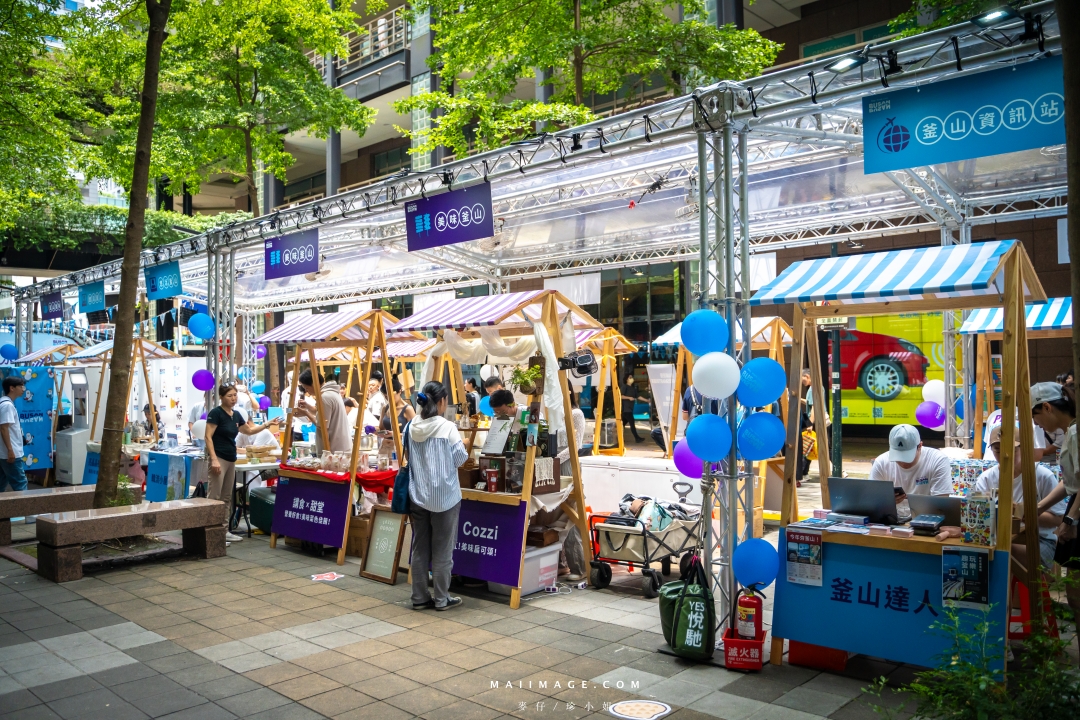 週末 Chill釜山～來香堤大道南段釜山Roadshow巿集逛逛吧，不用出國就能感受到釜山、VISIT BUSAN PASS、韓式女王飯捲、MOMO咖啡、