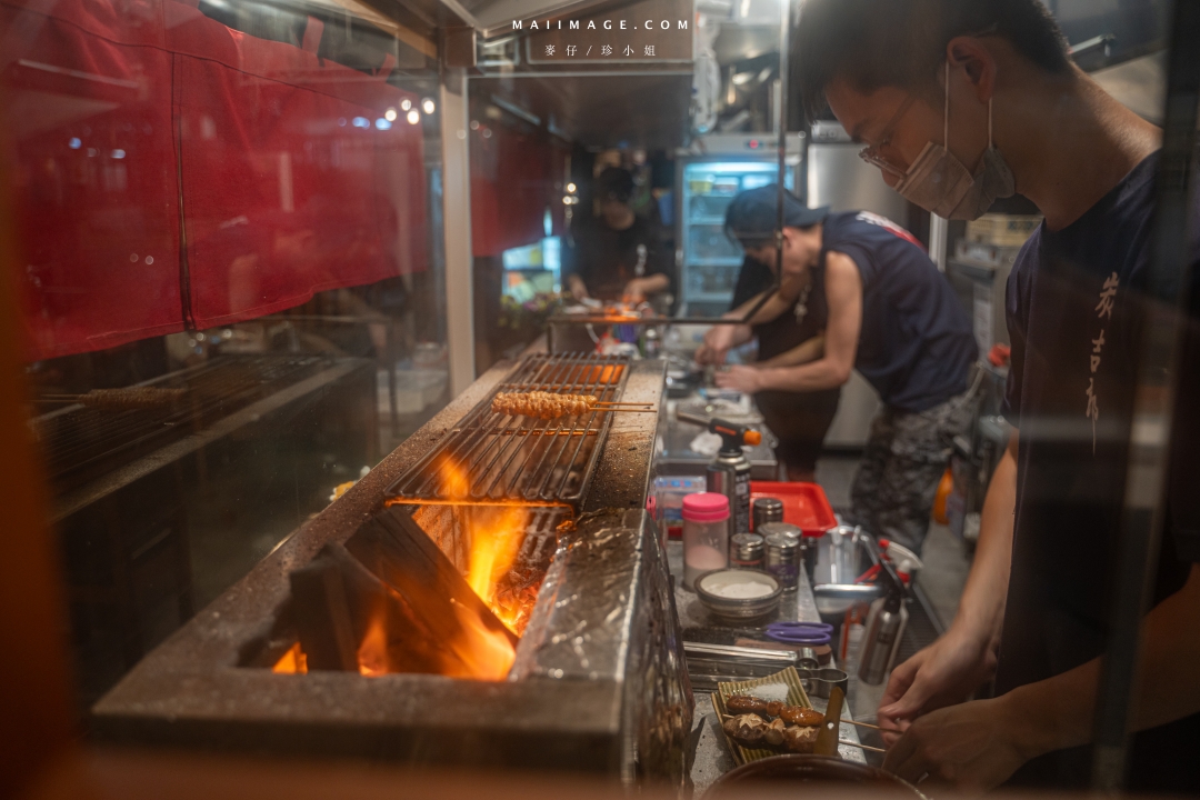 炭吉郎居酒屋台北朱崙店～板橋超高人氣炭火居酒屋來台北開分店了！台北遼寧夜市美食、捷運南京復興美食推薦