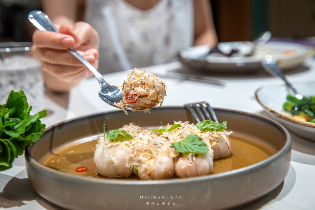 【泰國曼谷美食推薦】Benjarong Bangkok – Baan Dusit Thani～泰國曼谷SiLom區歷史悠久豪宅莊園中的曼谷貴族泰式料理。