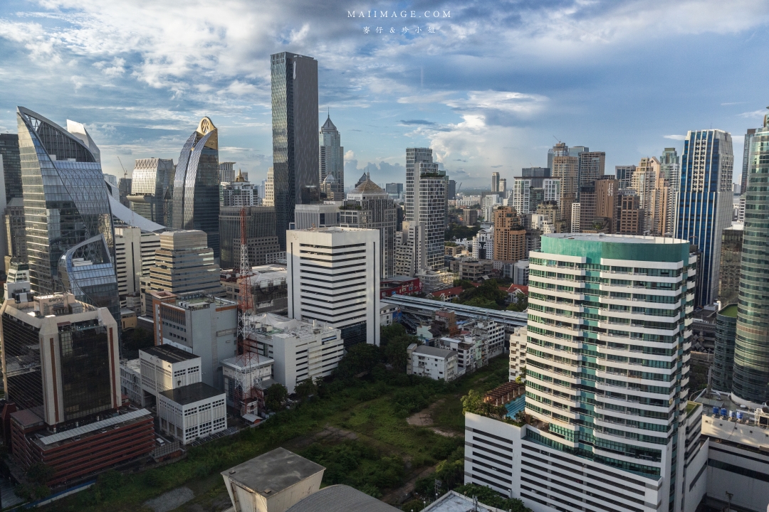 【泰國曼谷住宿推薦】MOXY BANGKOK RATCHAPRASONG ～曼谷全新開幕的時尚飯店，近BTS Siam站去四面佛、水門市場、逛街購物都超便利