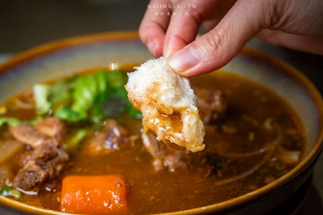 【汐止美食】銘記越南美食～超美的越南庭園景觀餐廳，汐止在地經營25年的正宗越南料理，汐止越南料推薦。