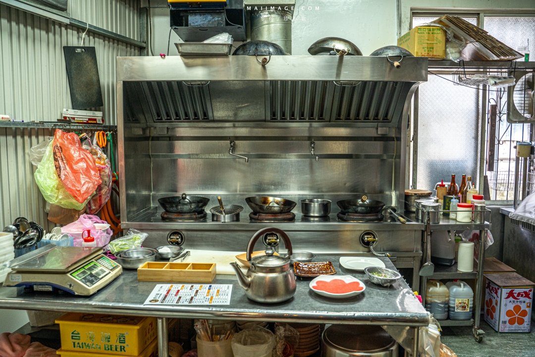 新莊美食｜野牛殿溫體牛新莊旗艦店～新莊體育館前超人氣的溫體牛火鍋，不需要解釋的好味道（菜單）