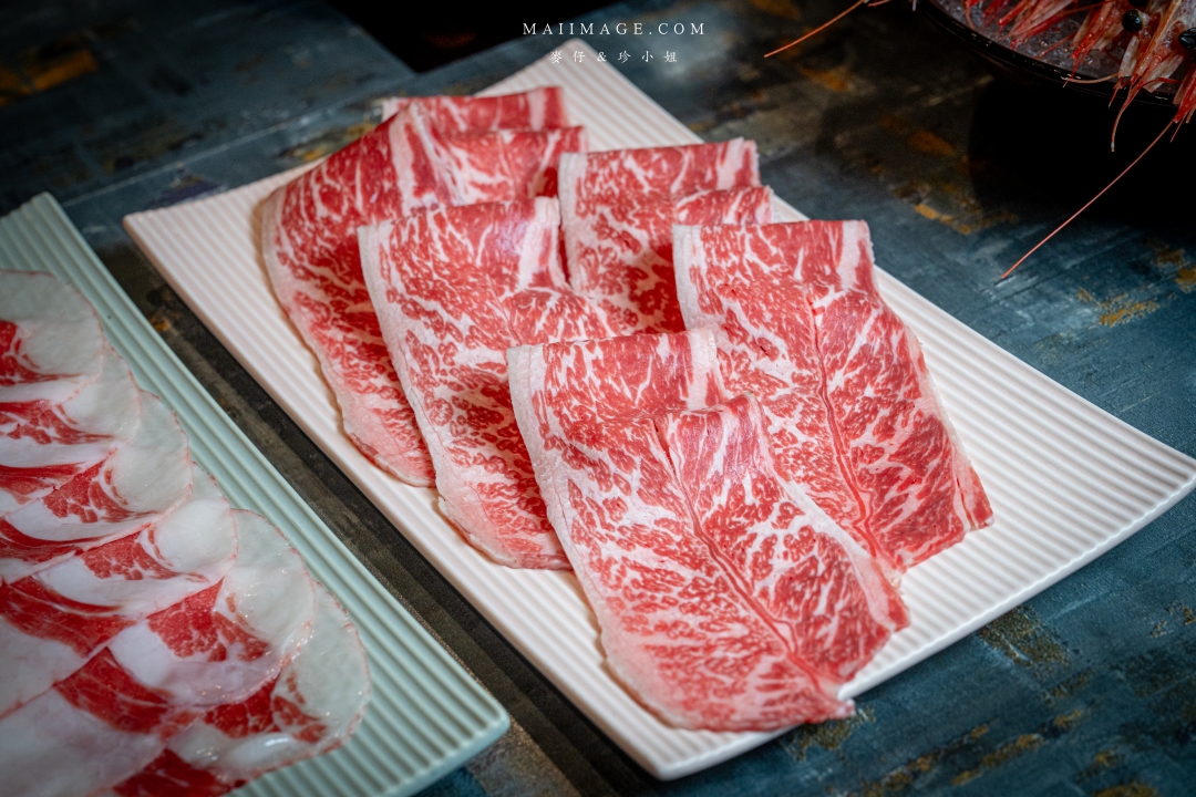 【台北美食】老撈麻辣鍋新派火鍋私房料理～台北必吃麻辣鍋，輝達黃仁勳都愛不釋手、捷運南京復興美食