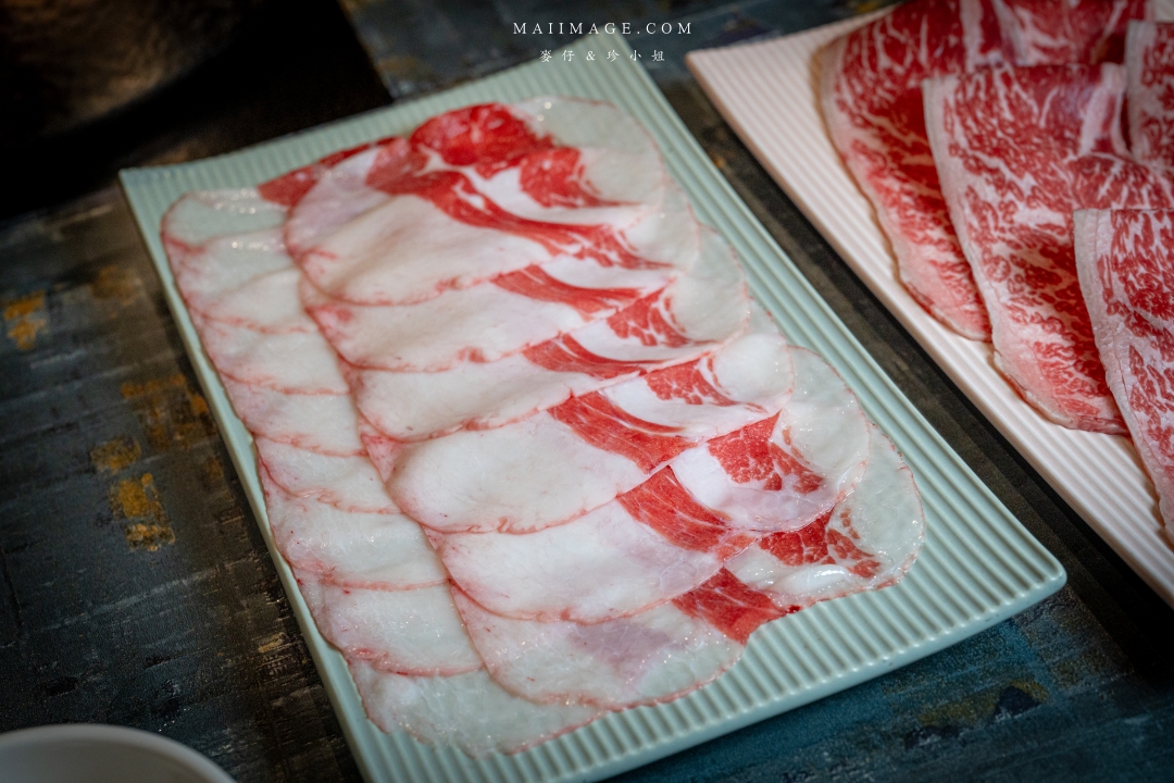 【台北美食】老撈麻辣鍋新派火鍋私房料理～台北必吃麻辣鍋，輝達黃仁勳都愛不釋手、捷運南京復興美食