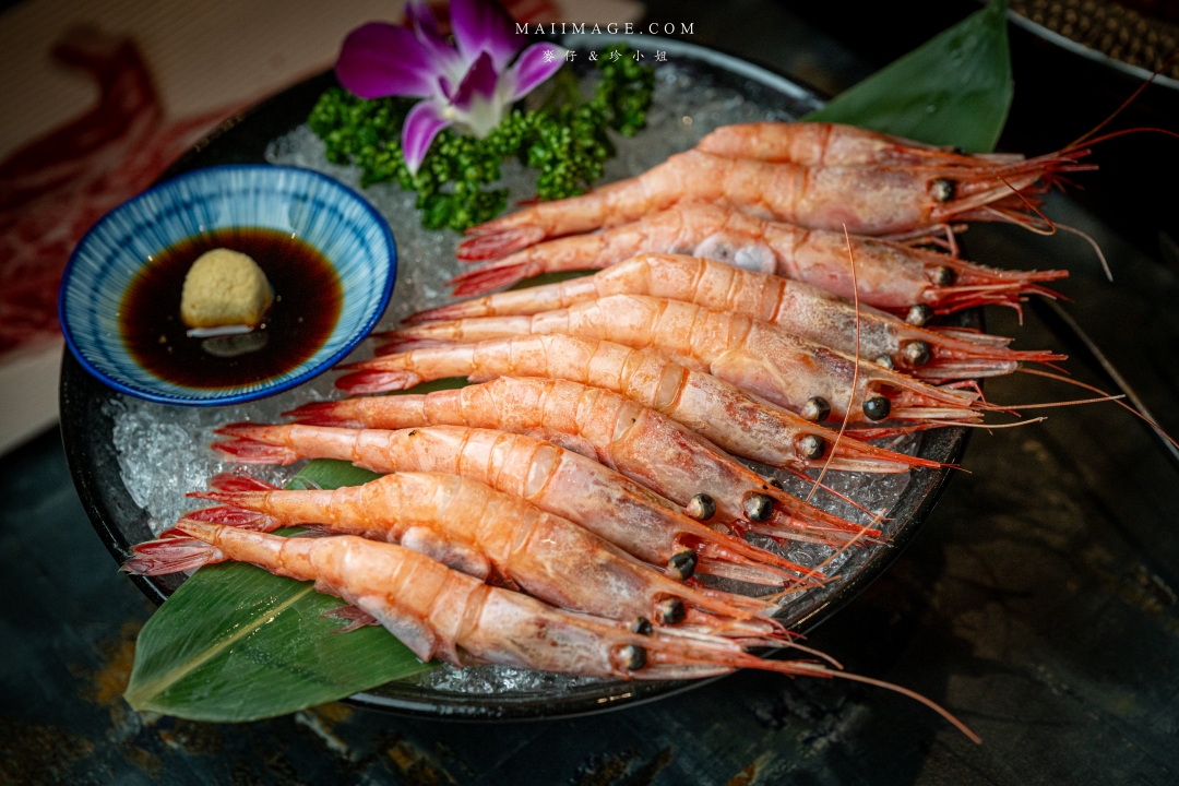 【台北美食】老撈麻辣鍋新派火鍋私房料理～台北必吃麻辣鍋，輝達黃仁勳都愛不釋手、捷運南京復興美食