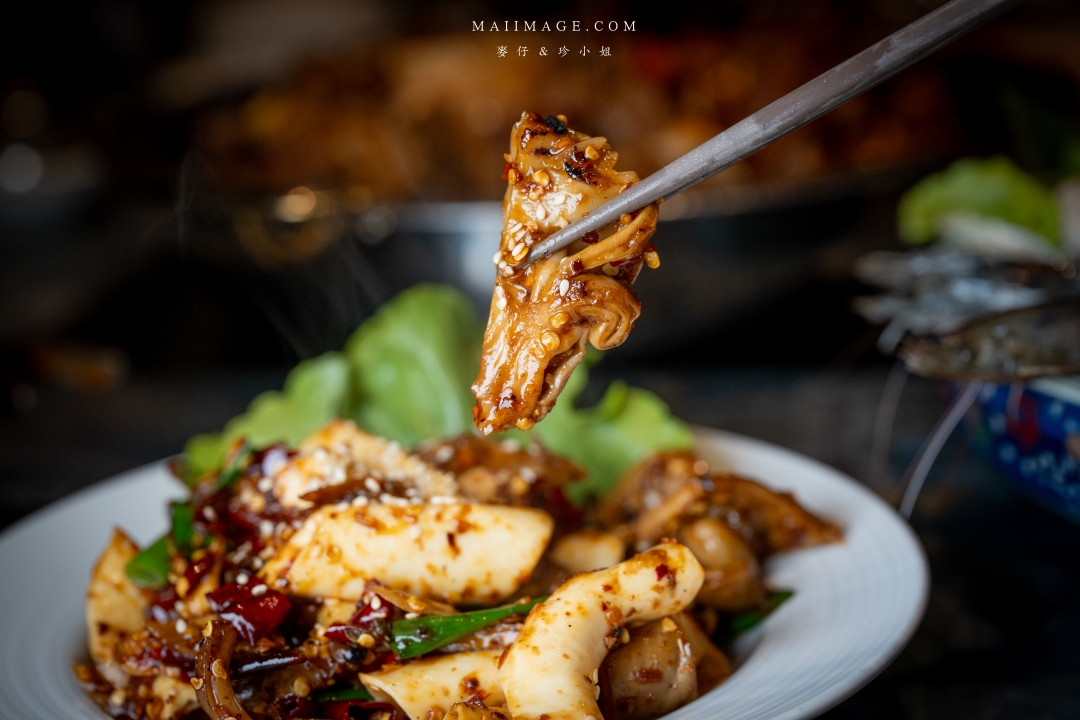 【台北美食】老撈麻辣鍋新派火鍋私房料理～台北必吃麻辣鍋，輝達黃仁勳都愛不釋手、捷運南京復興美食