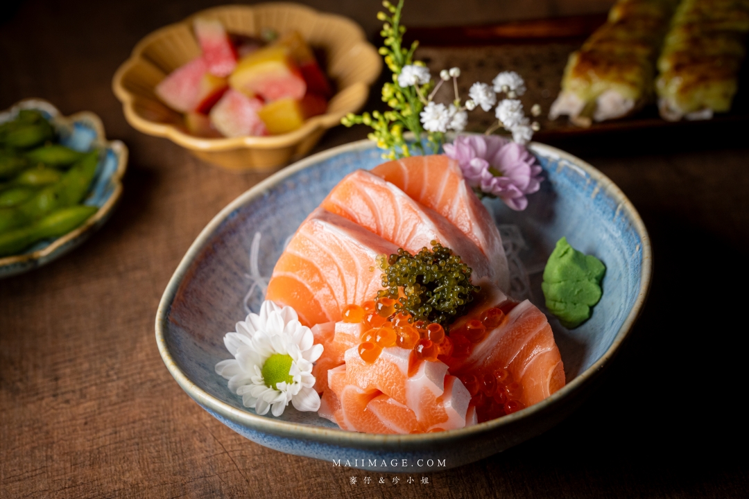 【板橋美食】炭吉郎炭火居酒屋～板橋板新捷運站超高人氣居酒屋，聚餐首選！