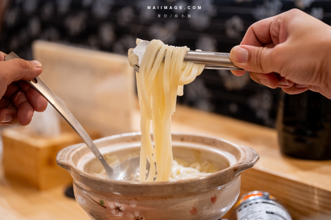 【三重美食】神居居酒屋～三重最有溫度的巷弄深夜食堂在這！營業到凌晨三點鐘，越晚人潮越多！居酒屋也能像是回家一樣的舒適、捷運三重站美食推薦