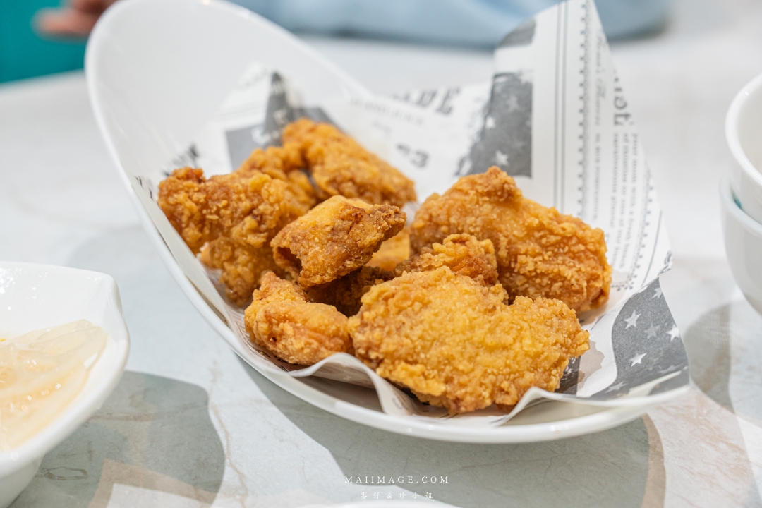 【台北美食】狂一鍋酸菜魚西門店～「狂一鍋酸菜魚」到底在紅甚麼？一口酸菜一口魚，酸辣得很自然，後韻回甘！精品食尚美學用餐體驗 風潮正夯。肉多多、明水然樂兩大新創姊妹品牌，2025樂多多集團最新力作。