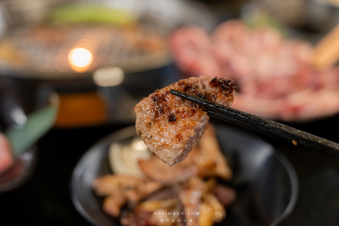 【桃園美食】匠夯日式燒肉～桃園吃到飽燒肉的天花板，老闆把吃到飽當作單點店在經營！專人剝蝦、桌邊代烤、食材講究，真的沒有不吃的道理。桃園藝文特區燒肉推薦