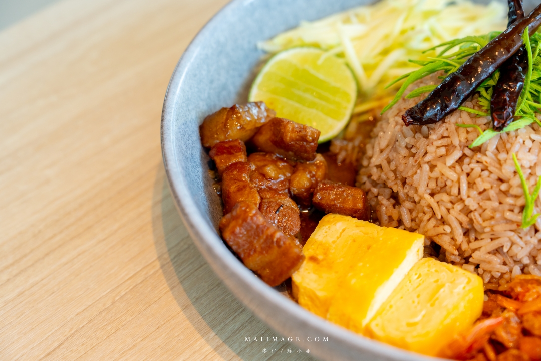 【泰國曼谷美食】BK SALON~2026曼谷最強純白建築“糯米竹簍”造型餐廳!米其林名廚 Chef Ton 的最新力作,曼谷沙吞區美食推薦。 【泰國曼谷美食】BK SALON~2026曼谷最強純白建築“糯米竹簍”造型餐廳!米其林名廚 Chef Ton 的最新力作,曼谷沙吞區美食推薦。