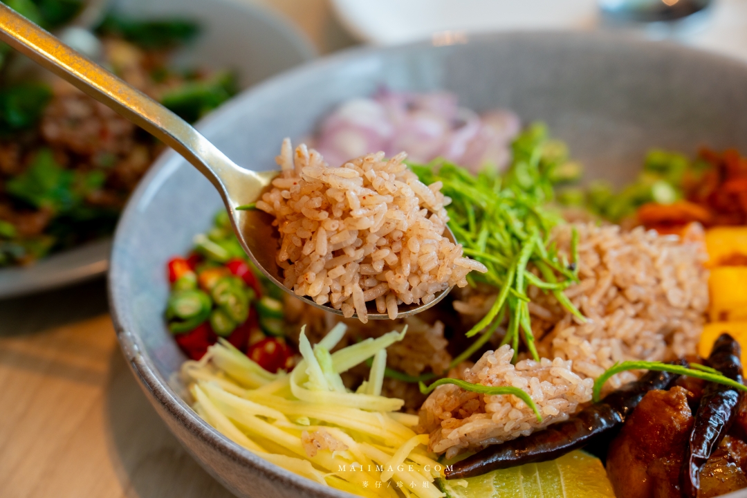 【泰國曼谷美食】BK SALON~2026曼谷最強純白建築“糯米竹簍”造型餐廳!米其林名廚 Chef Ton 的最新力作,曼谷沙吞區美食推薦。 【泰國曼谷美食】BK SALON~2026曼谷最強純白建築“糯米竹簍”造型餐廳!米其林名廚 Chef Ton 的最新力作,曼谷沙吞區美食推薦。