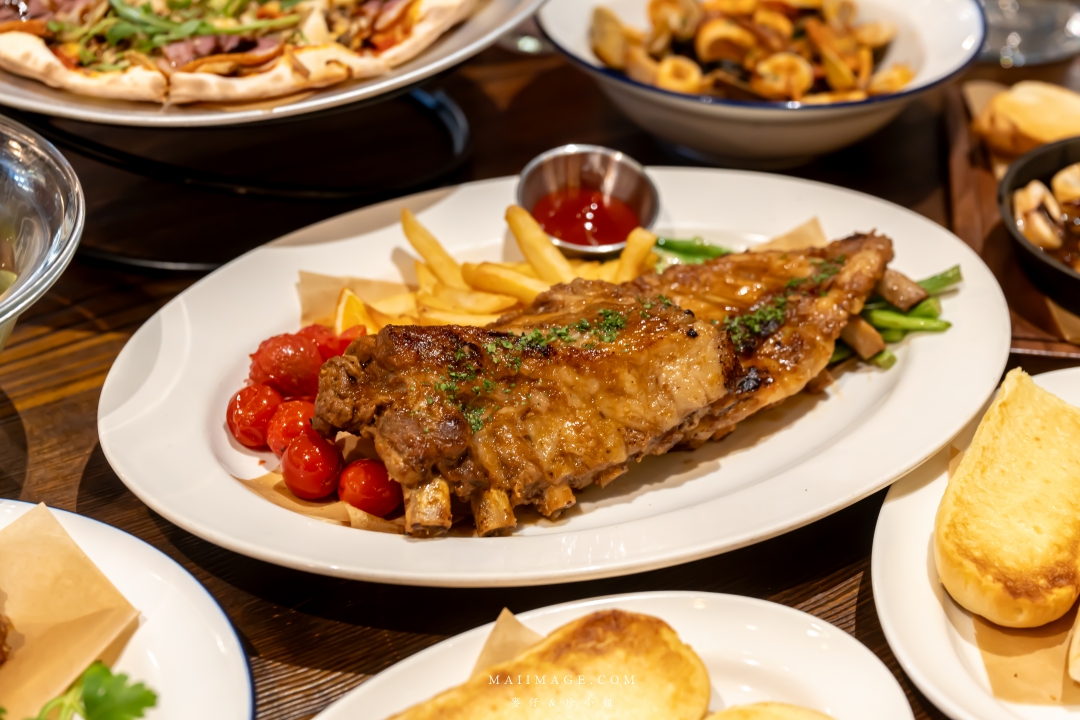 【桃園美食】MOLINO中壢大江店～2025母親節套餐、大江購物中心必吃美食