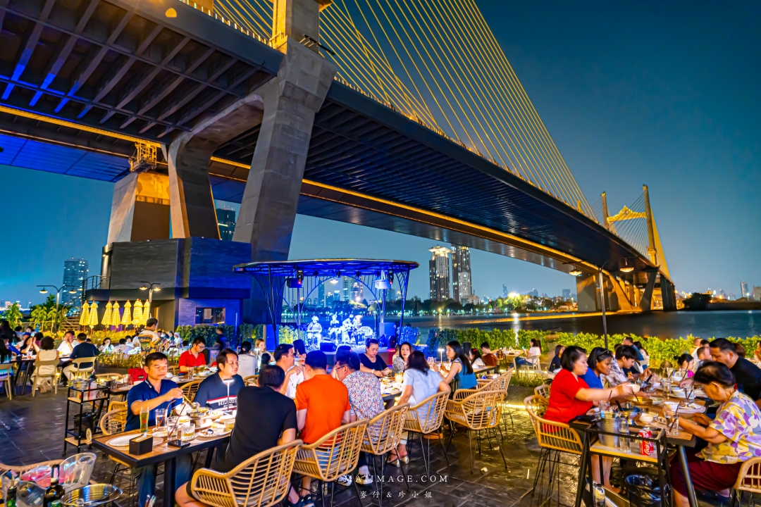 【曼谷美食】BALADA Restaurant & Live Music～曼谷最新河景餐廳！拉瑪九世大橋下品嚐經典泰式料理還有駐唱歌手氣氛超Chill