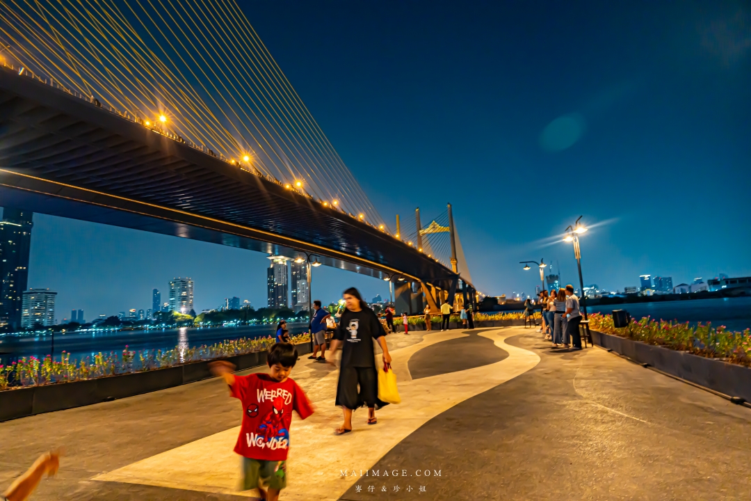 【曼谷美食】BALADA Restaurant & Live Music～曼谷最新河景餐廳！拉瑪九世大橋下品嚐經典泰式料理還有駐唱歌手氣氛超Chill