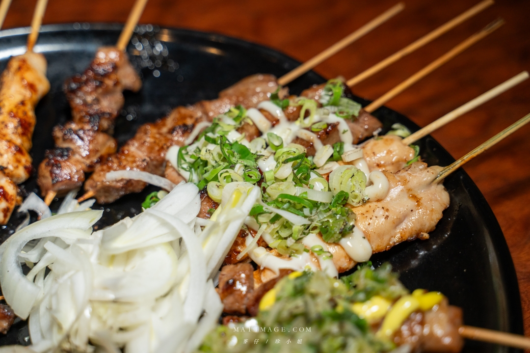 【景美美食】雞老闆桶仔雞景美店～景美夜市也有好吃爆汁桶仔雞，學生吃雞只要399壽星還能免費送！景美捷運站美食推薦