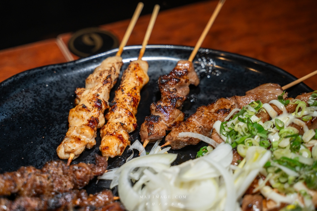 【景美美食】雞老闆桶仔雞景美店～景美夜市也有好吃爆汁桶仔雞，學生吃雞只要399壽星還能免費送！景美捷運站美食推薦