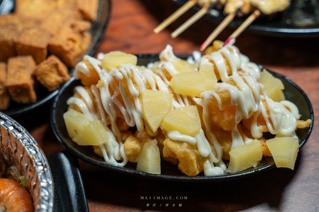 【景美美食】雞老闆桶仔雞景美店～景美夜市也有好吃爆汁桶仔雞，學生吃雞只要399壽星還能免費送！景美捷運站美食推薦