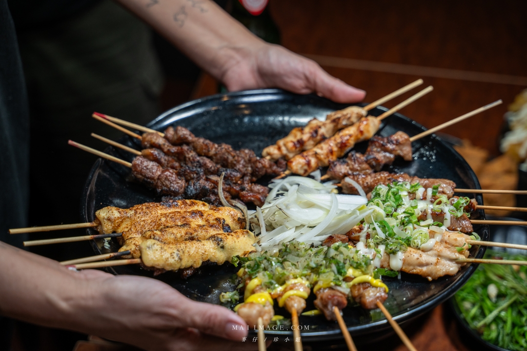 【景美美食】雞老闆桶仔雞景美店～景美夜市也有好吃爆汁桶仔雞，學生吃雞只要399壽星還能免費送！景美捷運站美食推薦