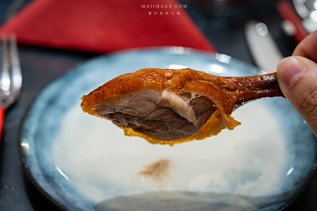 【台北美食】麟聚餐廳~如曦酒店必吃的頂級粵菜,不用傷荷包也能享受到米其林推薦的頂級料理,午間桌菜單桌只要15000,台北米其林餐廳推薦、小巨蛋捷運站美食 【台北美食】麟聚餐廳~如曦酒店必吃的頂級粵菜,不用傷荷包也能享受到米其林推薦的頂級料理,午間桌菜單桌只要15000,台北米其林餐廳推薦、小巨蛋捷運站美食