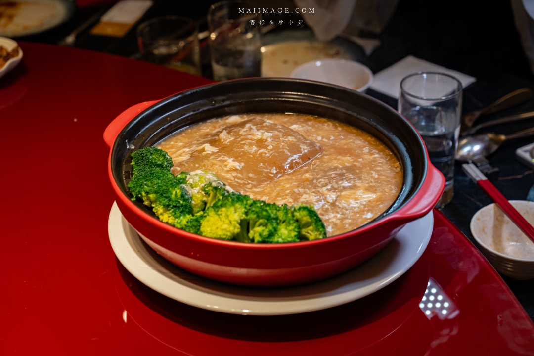 【台北美食】麟聚餐廳~如曦酒店必吃的頂級粵菜,不用傷荷包也能享受到米其林推薦的頂級料理,午間桌菜單桌只要15000,台北米其林餐廳推薦、小巨蛋捷運站美食 【台北美食】麟聚餐廳~如曦酒店必吃的頂級粵菜,不用傷荷包也能享受到米其林推薦的頂級料理,午間桌菜單桌只要15000,台北米其林餐廳推薦、小巨蛋捷運站美食