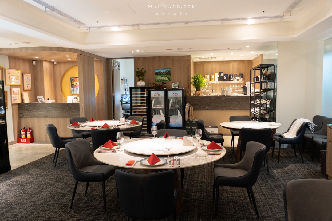 【台北美食】麟聚餐廳~如曦酒店必吃的頂級粵菜,不用傷荷包也能享受到米其林推薦的頂級料理,午間桌菜單桌只要15000,台北米其林餐廳推薦、小巨蛋捷運站美食 【台北美食】麟聚餐廳~如曦酒店必吃的頂級粵菜,不用傷荷包也能享受到米其林推薦的頂級料理,午間桌菜單桌只要15000,台北米其林餐廳推薦、小巨蛋捷運站美食