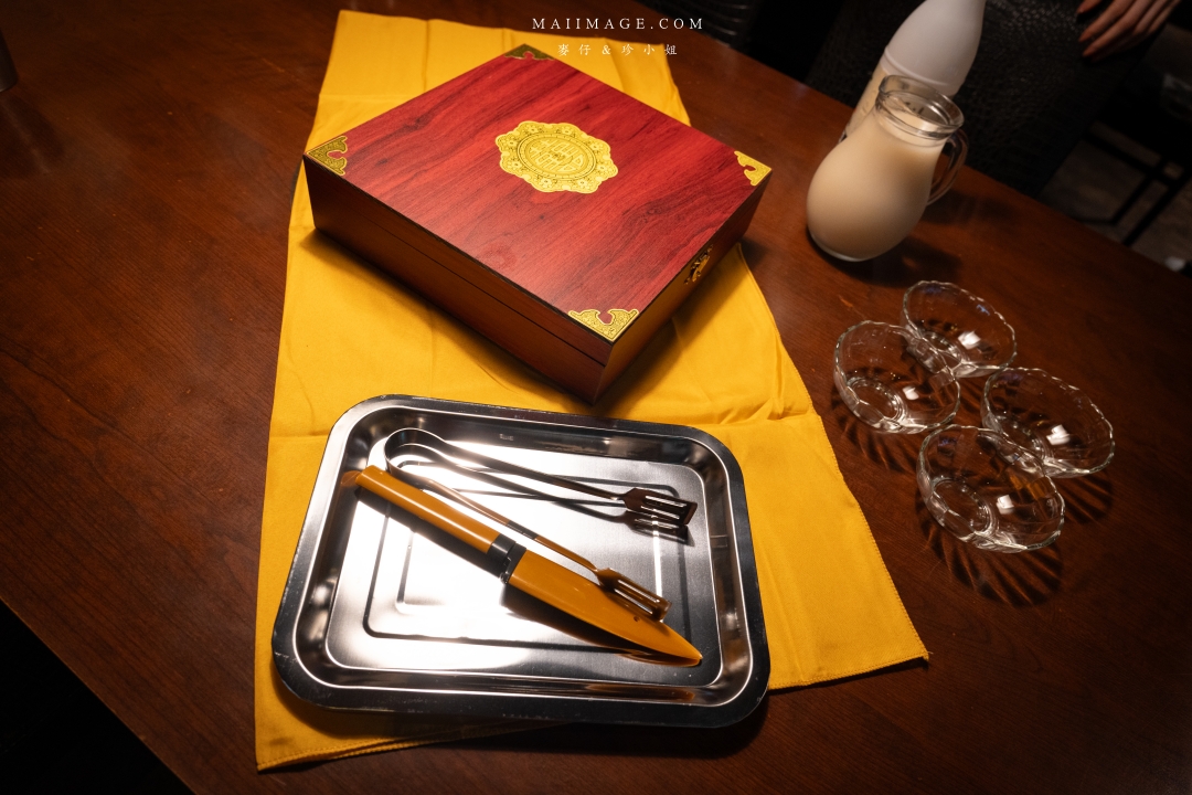 【台北美食】韓金館 韓國烤肉. 韓國鍋物~林森條通商圈在地12年老字號,最強韓式鐵盤烤肉、韓國鍋物、特色料理、韓式下酒菜一次滿足,捷運中山站美食推薦 【台北美食】韓金館 韓國烤肉. 韓國鍋物~林森條通商圈在地12年老字號,最強韓式鐵盤烤肉、韓國鍋物、特色料理、韓式下酒菜一次滿足,捷運中山站美食推薦