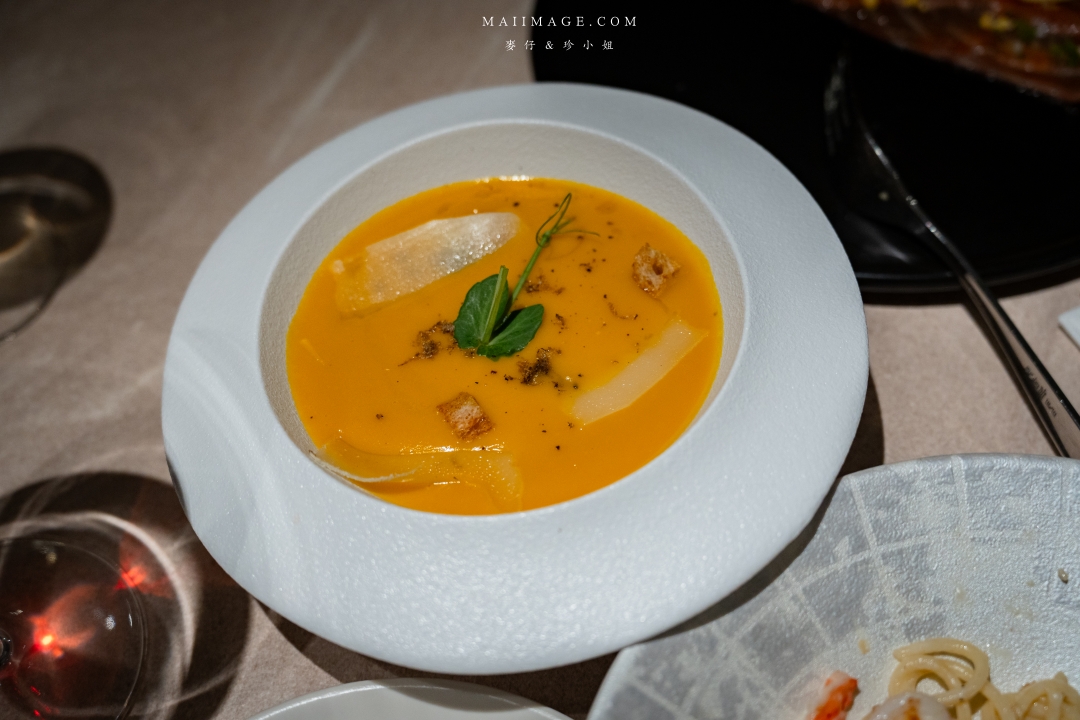 【台北美食】ORIGEN純正西班牙餐廳～米其林二星餐廳兄弟店，台北最新正宗西班牙料理專賣店，開幕就轟動藝人明星都愛！捷運小巨蛋站美食推薦