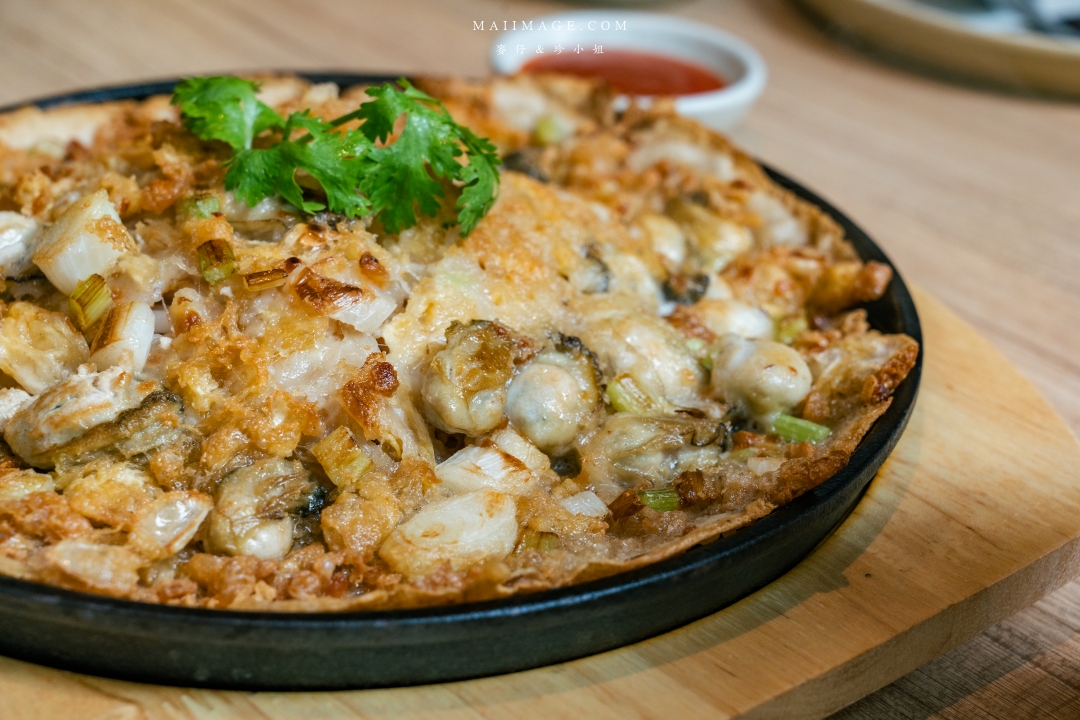 【曼谷美食】Savoey上味泰餐館 Chit Lom～泰國50年老字號經典泰式料理，必點咖哩螃蟹、蚵仔煎，BTS Chit Lom美食