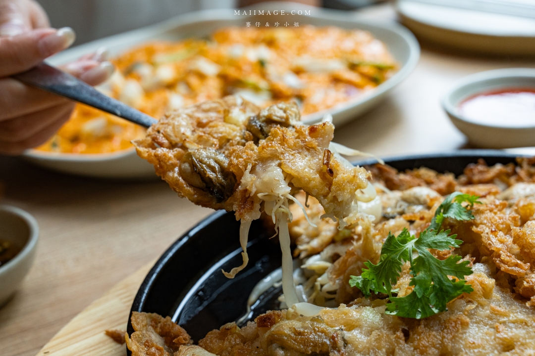 【曼谷美食】Savoey上味泰餐館 Chit Lom～泰國50年老字號經典泰式料理，必點咖哩螃蟹、蚵仔煎，BTS Chit Lom美食