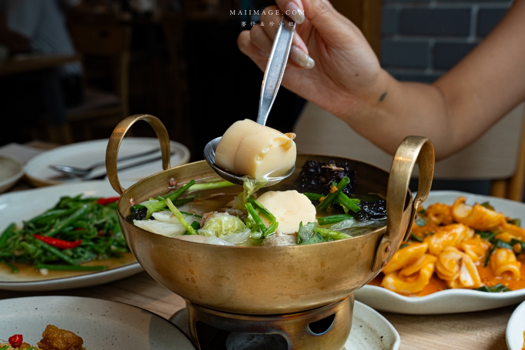 【曼谷美食】Savoey上味泰餐館 Chit Lom～泰國50年老字號經典泰式料理，必點咖哩螃蟹、蚵仔煎，BTS Chit Lom美食