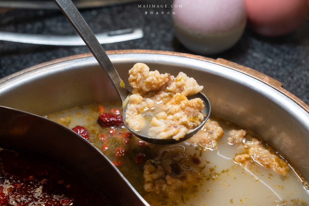 【台北美食】小膳香成都麻辣火鍋～全台唯一供應手切溫體牛的成都老火鍋，產地新鮮直送部位種類最多。捷運忠孝敦化站美食