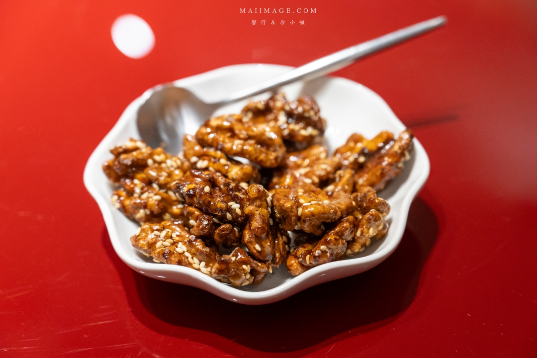 【台北美食】麟聚餐廳~如曦酒店必吃的頂級粵菜,不用傷荷包也能享受到米其林推薦的頂級料理,午間桌菜單桌只要15000,台北米其林餐廳推薦、小巨蛋捷運站美食 【台北美食】麟聚餐廳~如曦酒店必吃的頂級粵菜,不用傷荷包也能享受到米其林推薦的頂級料理,午間桌菜單桌只要15000,台北米其林餐廳推薦、小巨蛋捷運站美食