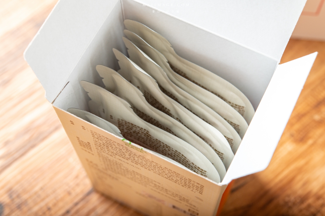 葉黃素飲評比｜2025市售5款高人氣葉黃素飲實測評比，如何挑選才是最好的選擇？益比喜盯晶王、正官庄、黑松、天地合補、麗彤生醫