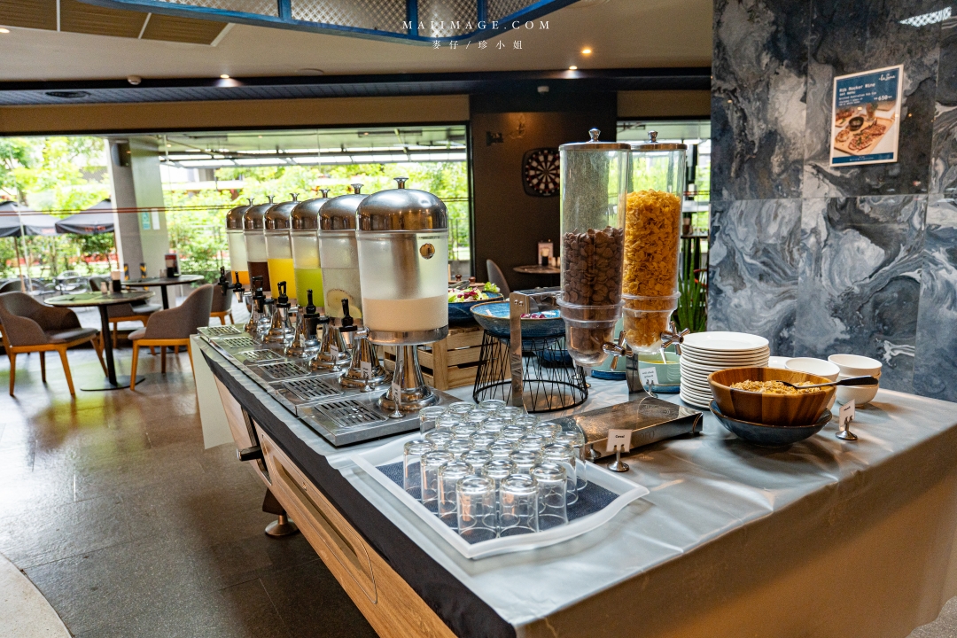 【曼谷住宿推薦】Lumen Bangkok Udomsuk Station～曼谷TBS Udomsuk站平價飯店推薦，距離BTS站只要30秒就能到。