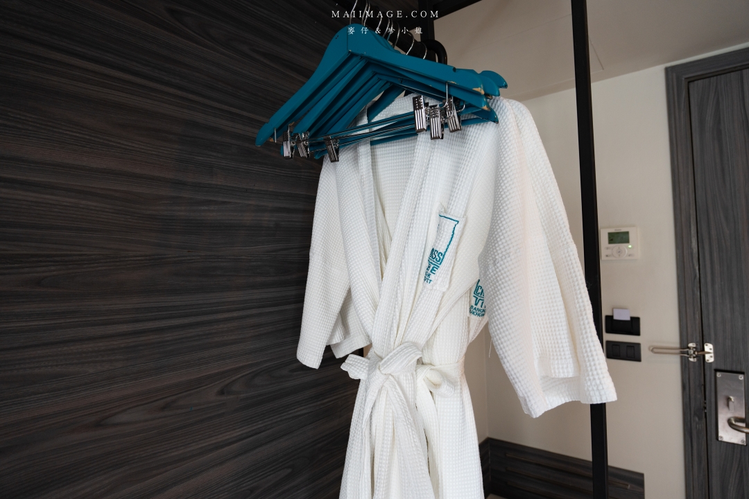 【曼谷住宿推薦】曼谷寰庭氛圍素坤逸酒店 Cross Vibe Bangkok Sukhumvit～曼谷設計感強烈的評價公寓式酒店，曼谷BTS On Nut 平價優質住宿推薦！