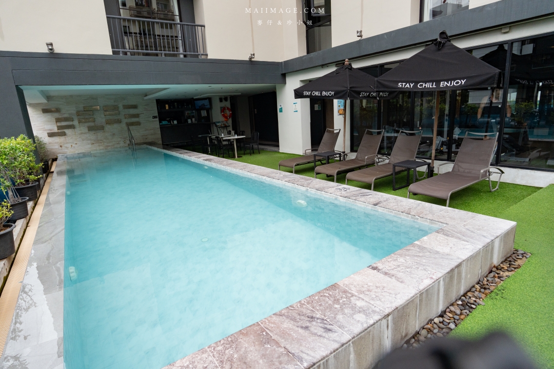 【曼谷住宿推薦】曼谷寰庭氛圍素坤逸酒店 Cross Vibe Bangkok Sukhumvit～曼谷設計感強烈的評價公寓式酒店，曼谷BTS On Nut 平價優質住宿推薦！