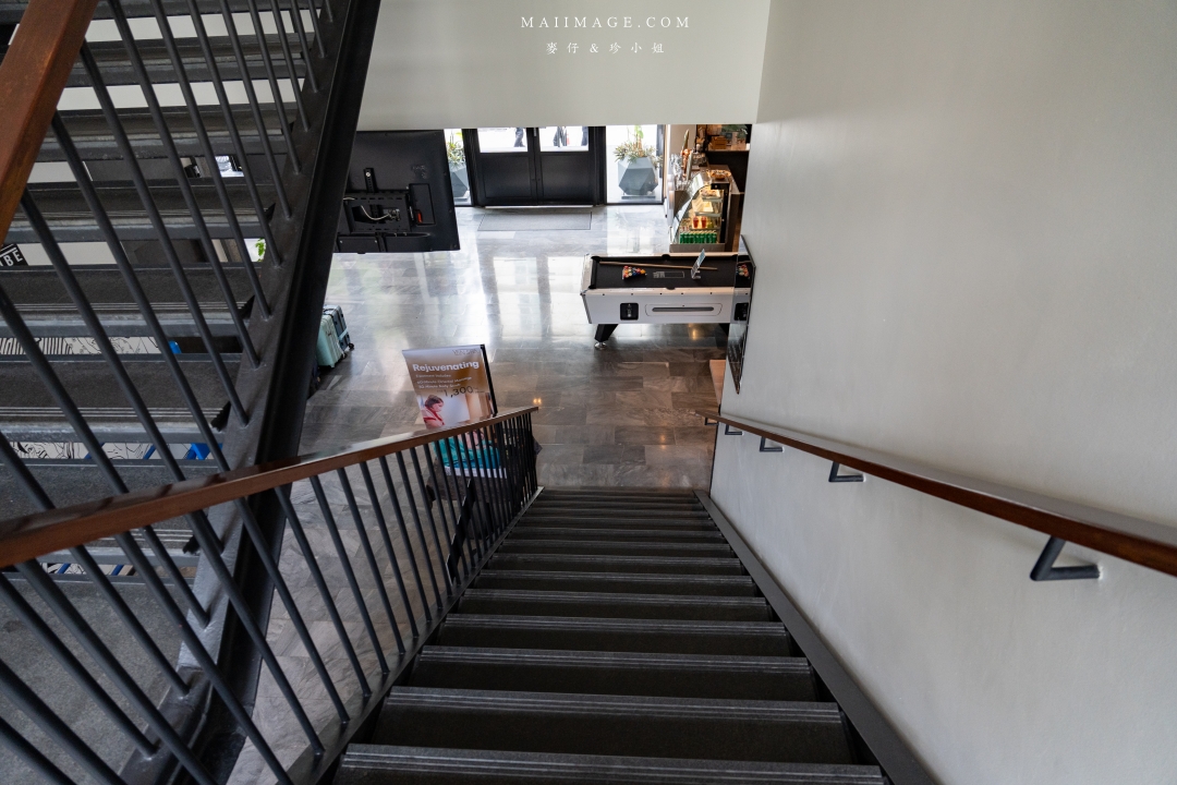 【曼谷住宿推薦】曼谷寰庭氛圍素坤逸酒店 Cross Vibe Bangkok Sukhumvit～曼谷設計感強烈的評價公寓式酒店，曼谷BTS On Nut 平價優質住宿推薦！