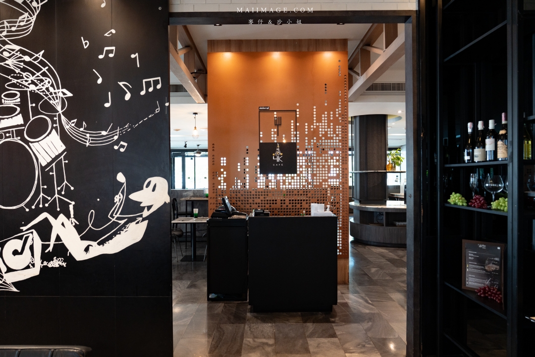 【曼谷住宿推薦】曼谷寰庭氛圍素坤逸酒店 Cross Vibe Bangkok Sukhumvit～曼谷設計感強烈的評價公寓式酒店，曼谷BTS On Nut 平價優質住宿推薦！