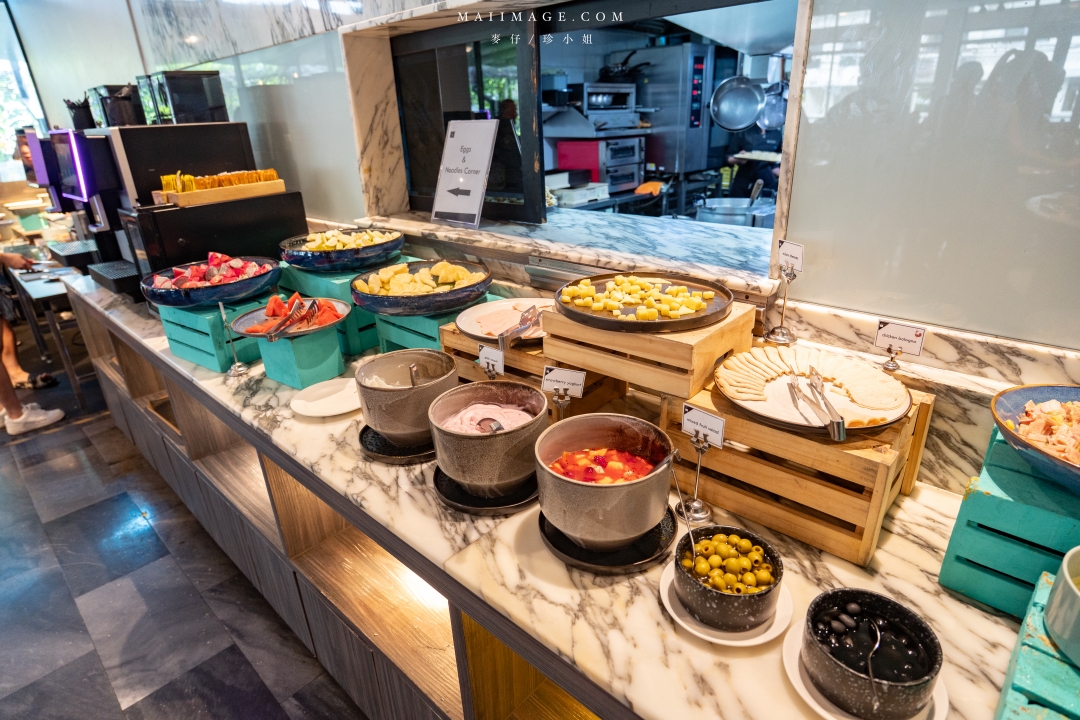 【曼谷住宿推薦】曼谷寰庭氛圍素坤逸酒店 Cross Vibe Bangkok Sukhumvit～曼谷設計感強烈的評價公寓式酒店，曼谷BTS On Nut 平價優質住宿推薦！