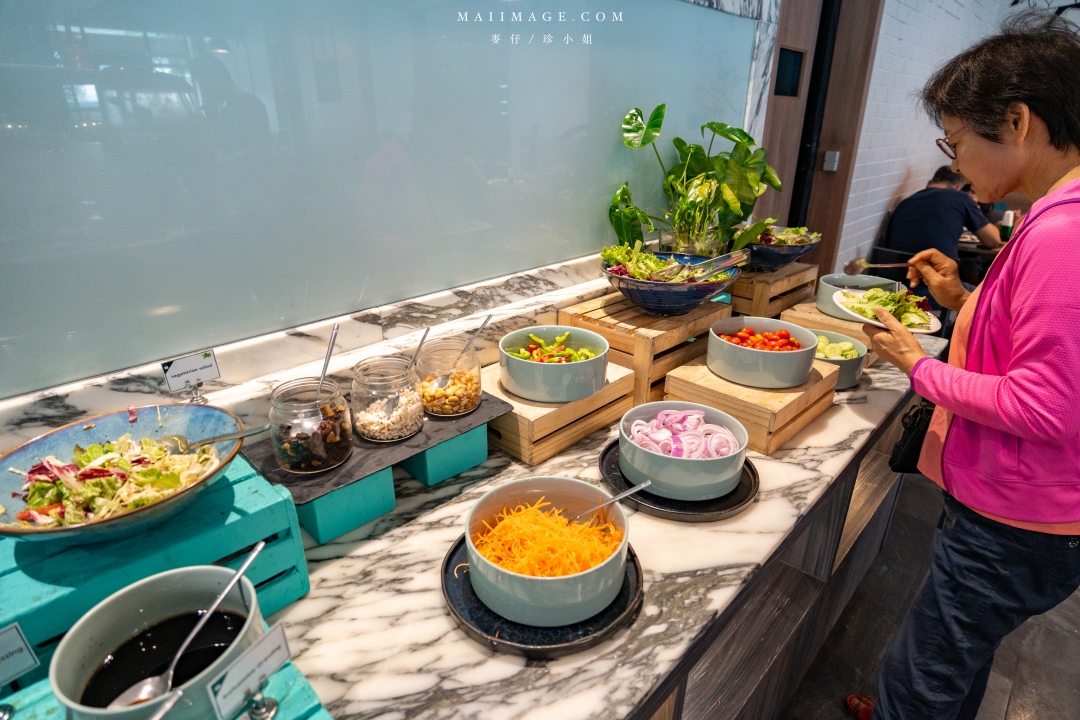 【曼谷住宿推薦】曼谷寰庭氛圍素坤逸酒店 Cross Vibe Bangkok Sukhumvit～曼谷設計感強烈的評價公寓式酒店，曼谷BTS On Nut 平價優質住宿推薦！