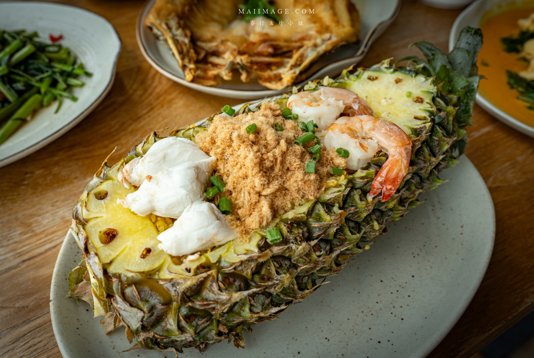 【曼谷美食】上味泰餐館 SAVOEY Terminal 21 ASOK～米其林必比登推薦在地50年的泰式海鮮餐廳，BTS ASOK站出站一分鐘就可抵達