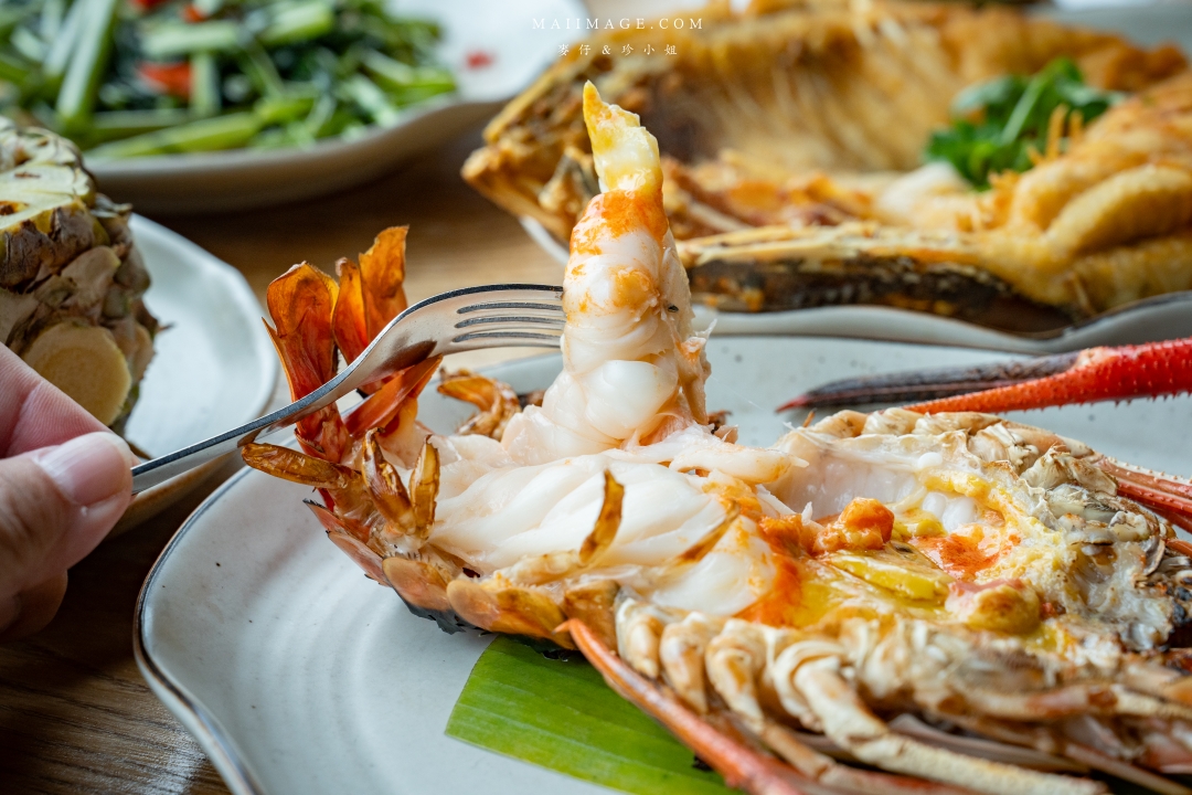 【曼谷美食】上味泰餐館 SAVOEY Terminal 21 ASOK～米其林必比登推薦在地50年的泰式海鮮餐廳，BTS ASOK站出站一分鐘就可抵達