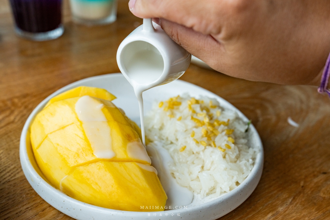 【曼谷美食】上味泰餐館 SAVOEY Terminal 21 ASOK～米其林必比登推薦在地50年的泰式海鮮餐廳，BTS ASOK站出站一分鐘就可抵達