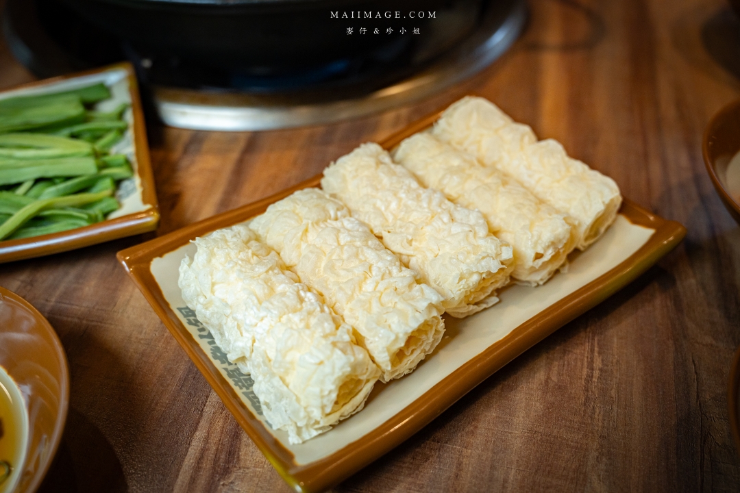 【台北美食】鴻廷肥龍重慶老火鍋~重慶30年老字號麻辣鍋專賣店海外首間分店,隱身在民宅的老火鍋你吃過嗎? 【台北美食】鴻廷肥龍重慶老火鍋~重慶30年老字號麻辣鍋專賣店海外首間分店,隱身在民宅的老火鍋你吃過嗎?