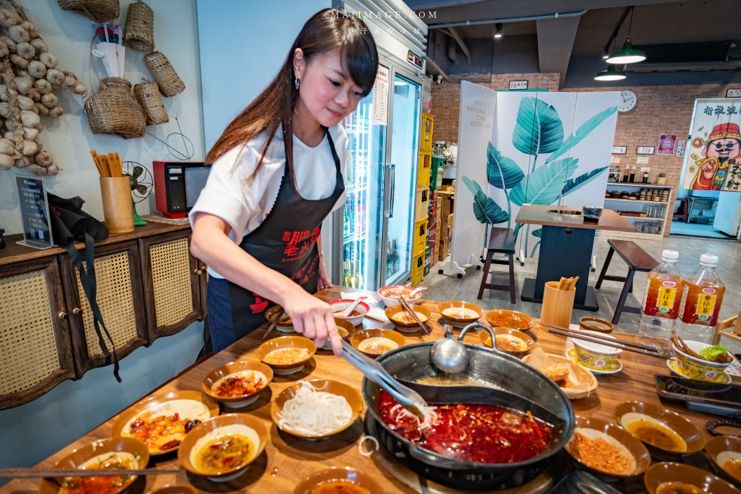 【台北美食】鴻廷肥龍重慶老火鍋~重慶30年老字號麻辣鍋專賣店海外首間分店,隱身在民宅的老火鍋你吃過嗎? 【台北美食】鴻廷肥龍重慶老火鍋~重慶30年老字號麻辣鍋專賣店海外首間分店,隱身在民宅的老火鍋你吃過嗎?