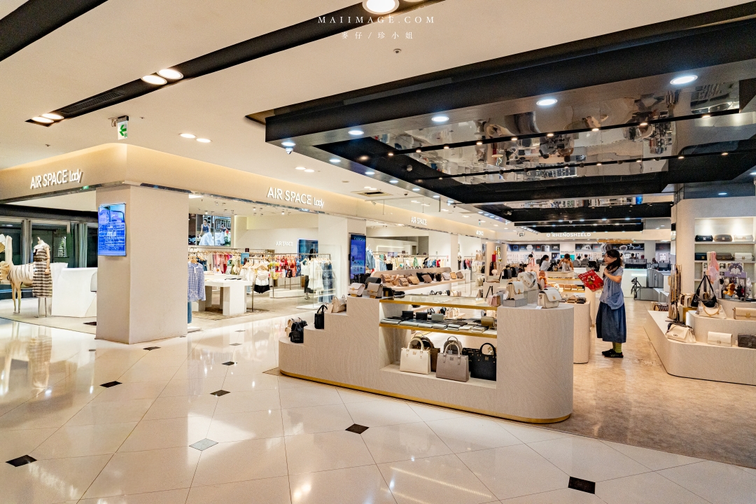 2025大江購物中心週年慶～桃園CP值最高購物中心，從早逛到晚也不累！大江改裝新空間＋網美打卡＋美食甜點在大江購物中心一次搞定，全年停車還免費還不快出發