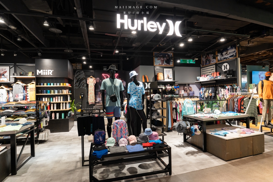 2025大江購物中心週年慶～桃園CP值最高購物中心，從早逛到晚也不累！大江改裝新空間＋網美打卡＋美食甜點在大江購物中心一次搞定，全年停車還免費還不快出發