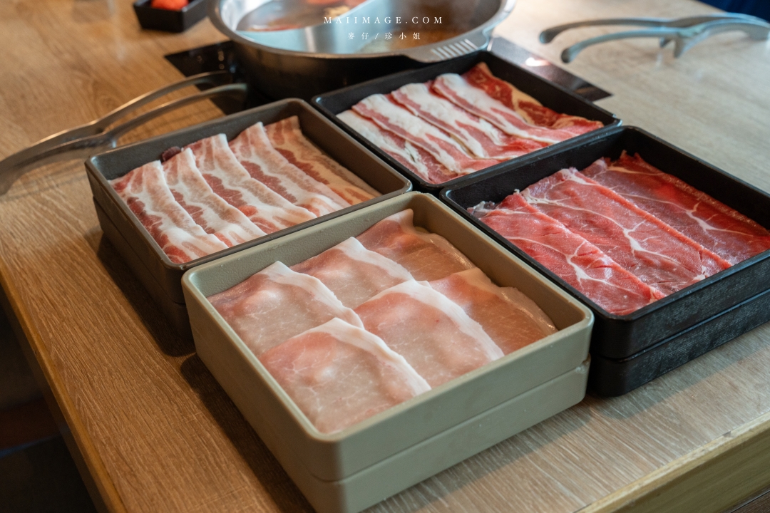 【中壢美食】MOMO PARADISE 中壢大江牧場~大江購物中心必吃壽喜燒專賣店。 【中壢美食】MOMO PARADISE 中壢大江牧場~大江購物中心必吃壽喜燒專賣店。