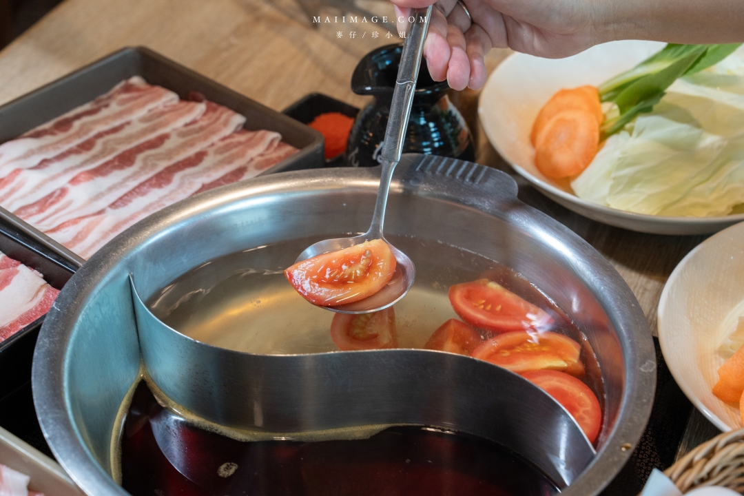 【中壢美食】MOMO PARADISE 中壢大江牧場~大江購物中心必吃壽喜燒專賣店。 【中壢美食】MOMO PARADISE 中壢大江牧場~大江購物中心必吃壽喜燒專賣店。